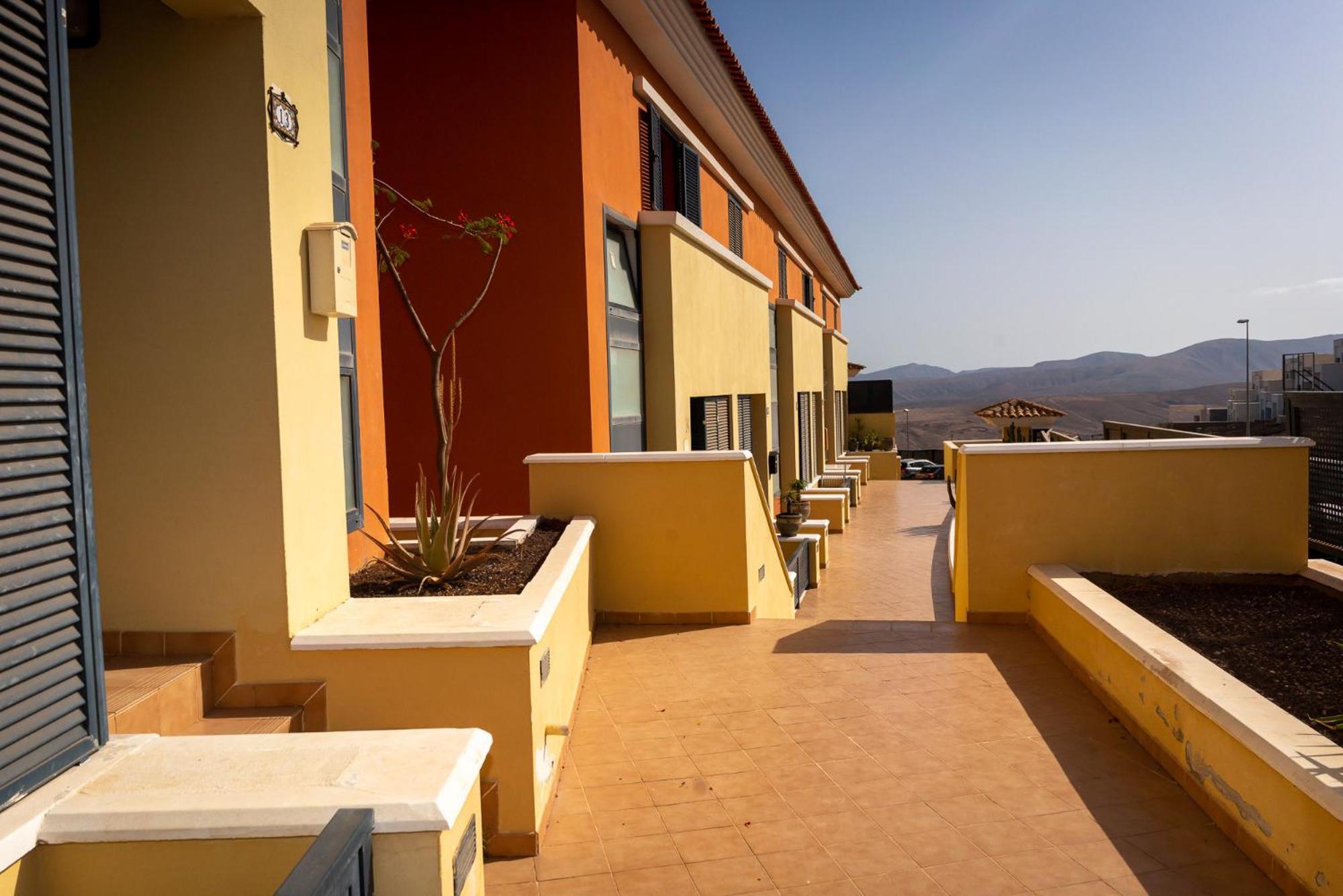Lucky Thirteen - Apartment With Ocean View Caleta De Fuste Εξωτερικό φωτογραφία