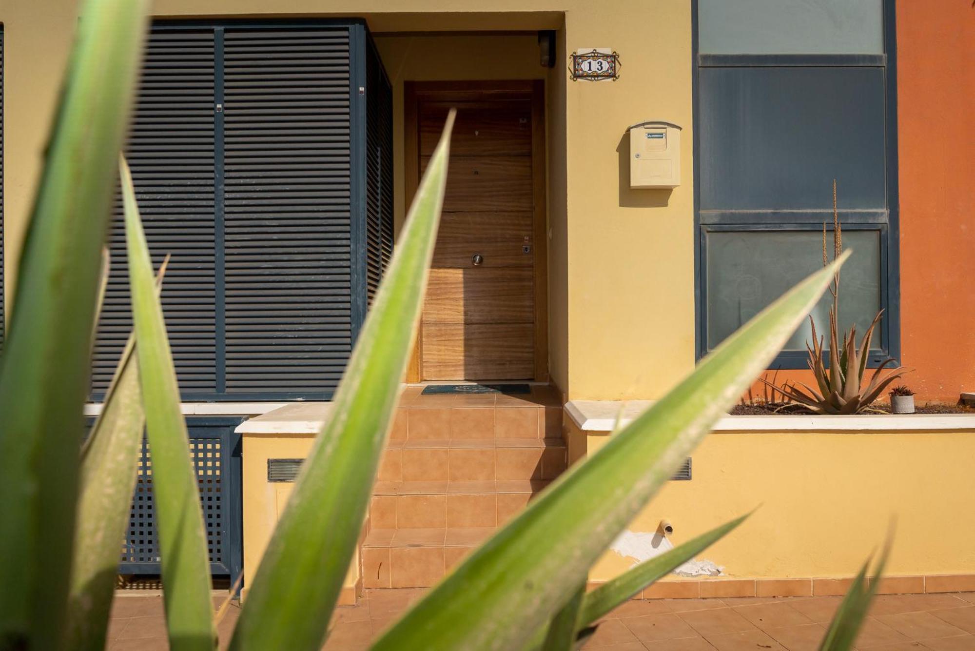 Lucky Thirteen - Apartment With Ocean View Caleta De Fuste Εξωτερικό φωτογραφία